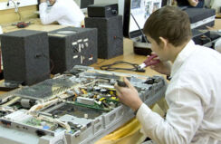 Техническое обслуживание и ремонт радиоэлектронной техники (по отраслям)
